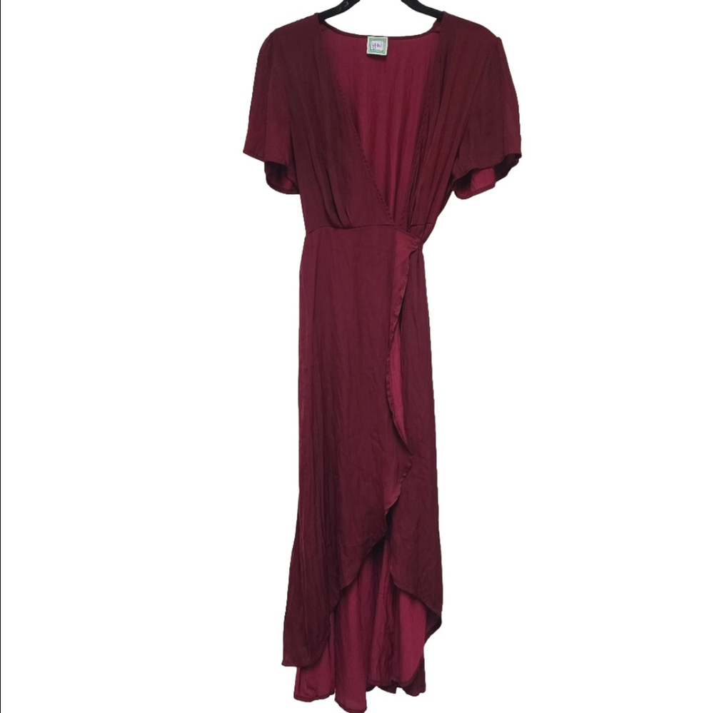 Y&I Clothing Boutique Maroon Wrap Dress Medium